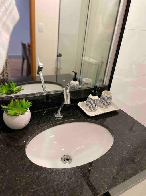 Apartamento Studio No Coracao Da Ponta Verde. Apartment